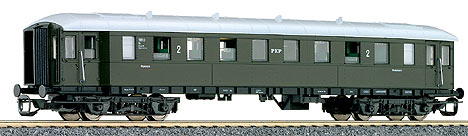 Passenger car 2nd class<br /><a href='images/pictures/Tillig/13347.jpg' target='_blank'>Full size image</a>